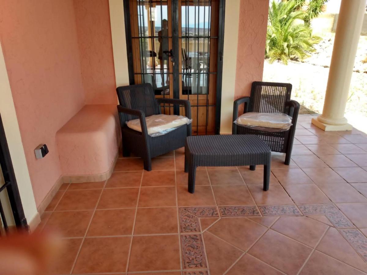 Villa Aljambra Албокс Екстериор снимка