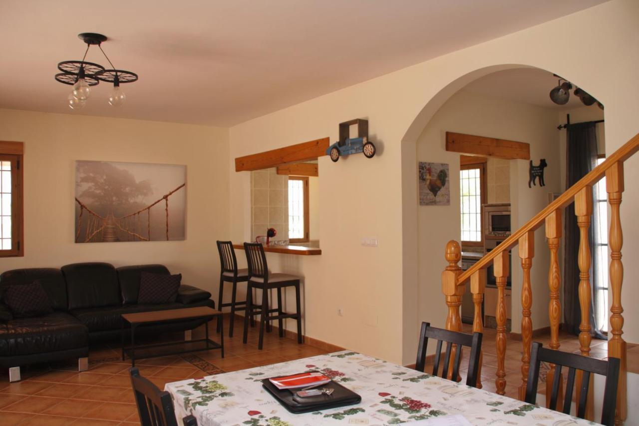 Villa Aljambra Албокс Екстериор снимка
