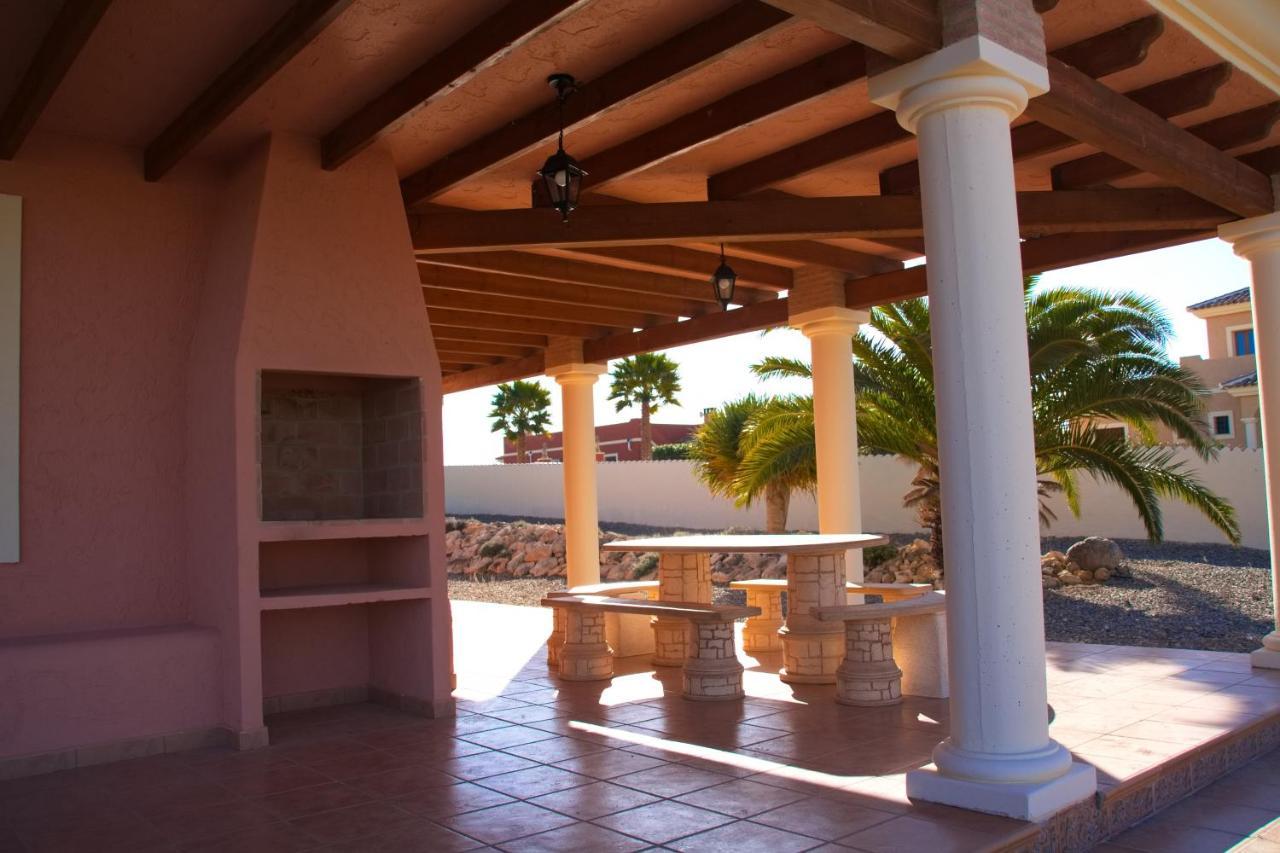 Villa Aljambra Албокс Екстериор снимка